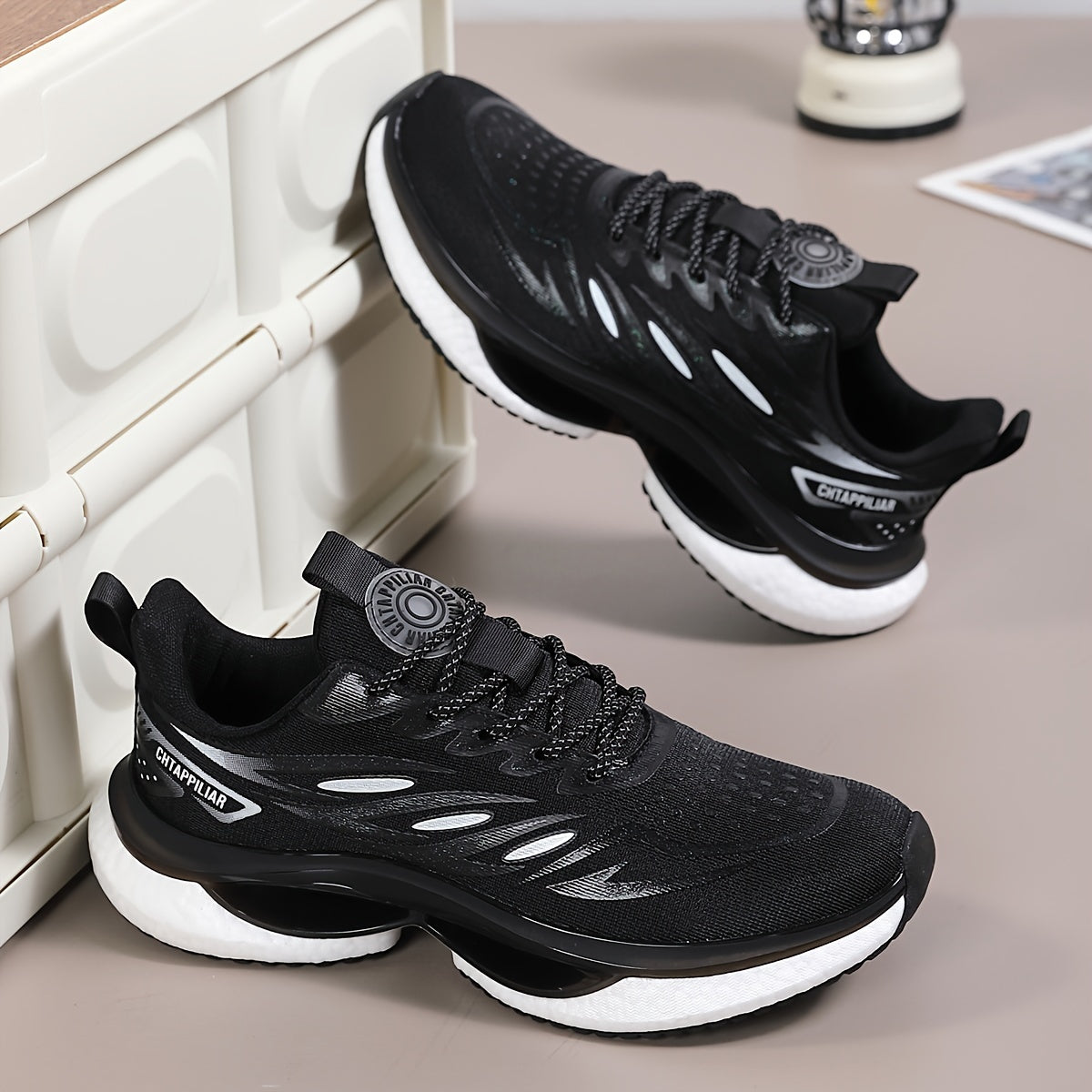 Men's Breathable Mesh Running Shoes Lightweight Stability Reflective Design Casual Outdoor Sneakers