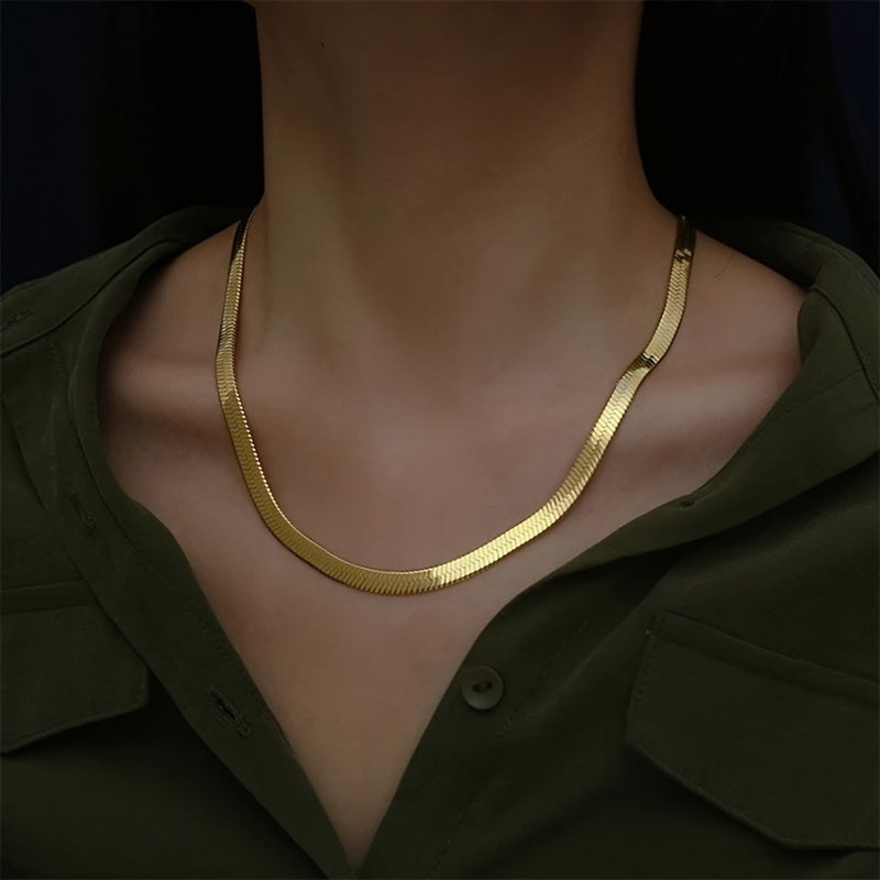 Conjunto de joyería de cobre chapado en oro de 18K con collar de cadena de serpiente y pulsera para mujeres
