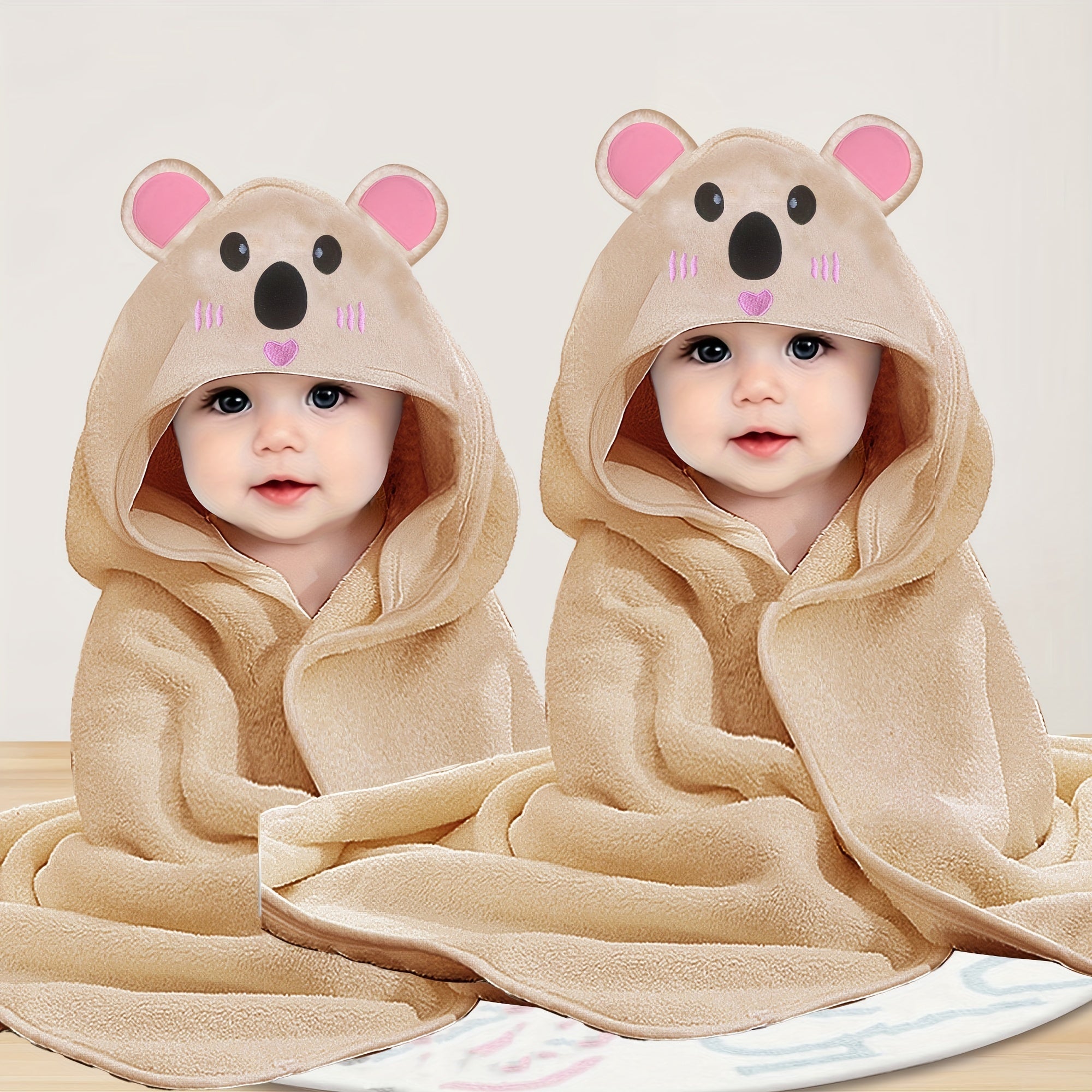 Set of 2 Microfiber Hooded Kids Bath Towels Cartoon Animal Print Soft and Absorbent