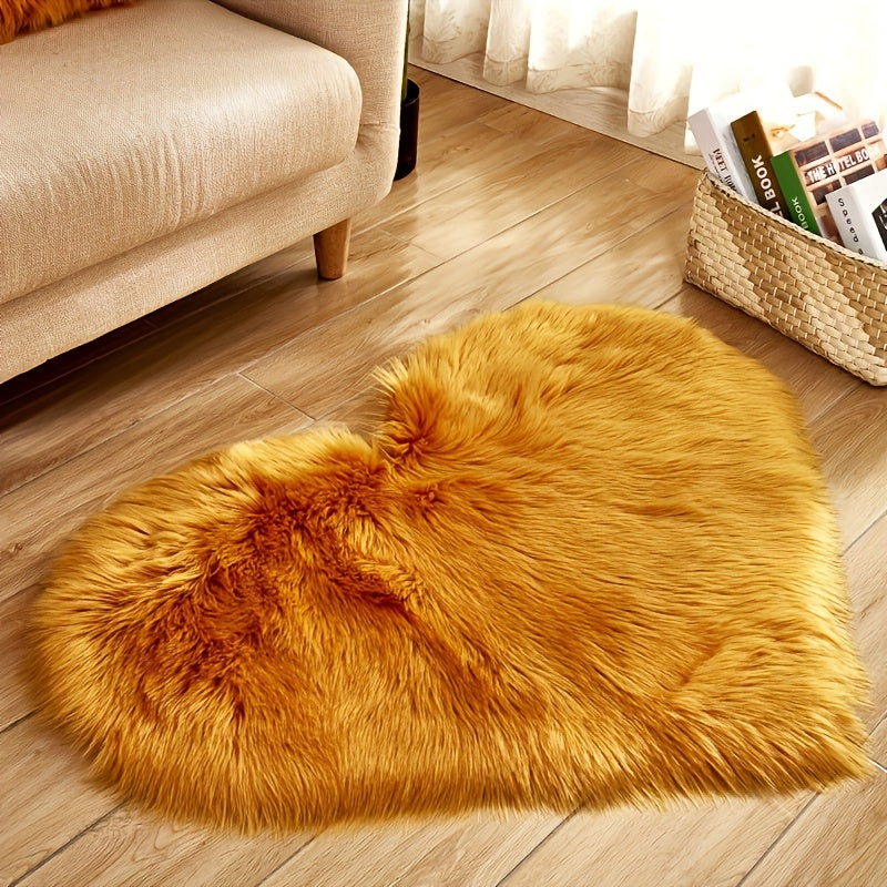 Heart-Shaped Faux Sheepskin Rug 50cm x 70cm Soft Acrylic Decor for Special Occasions