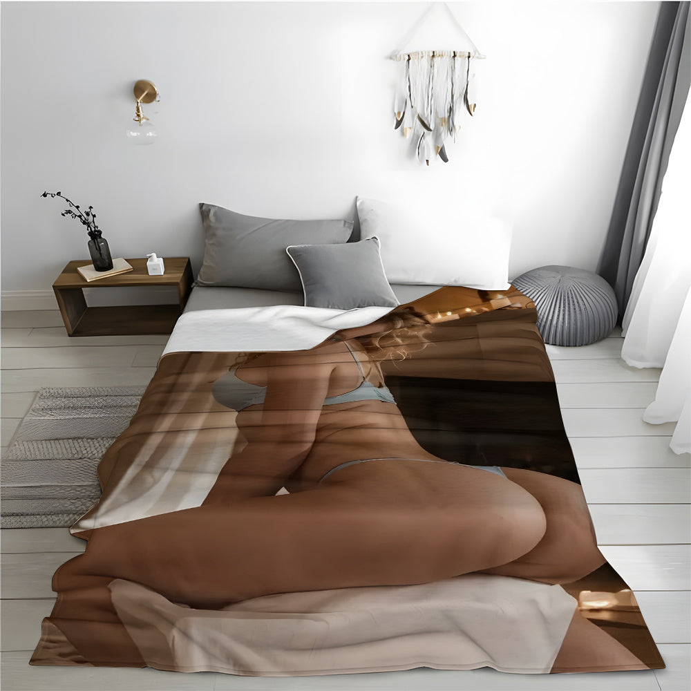 Flannel Throw Blanket with Stain-Resistant Fabric and Blonde Beauty Print for Living Room Bedroom Outdoor