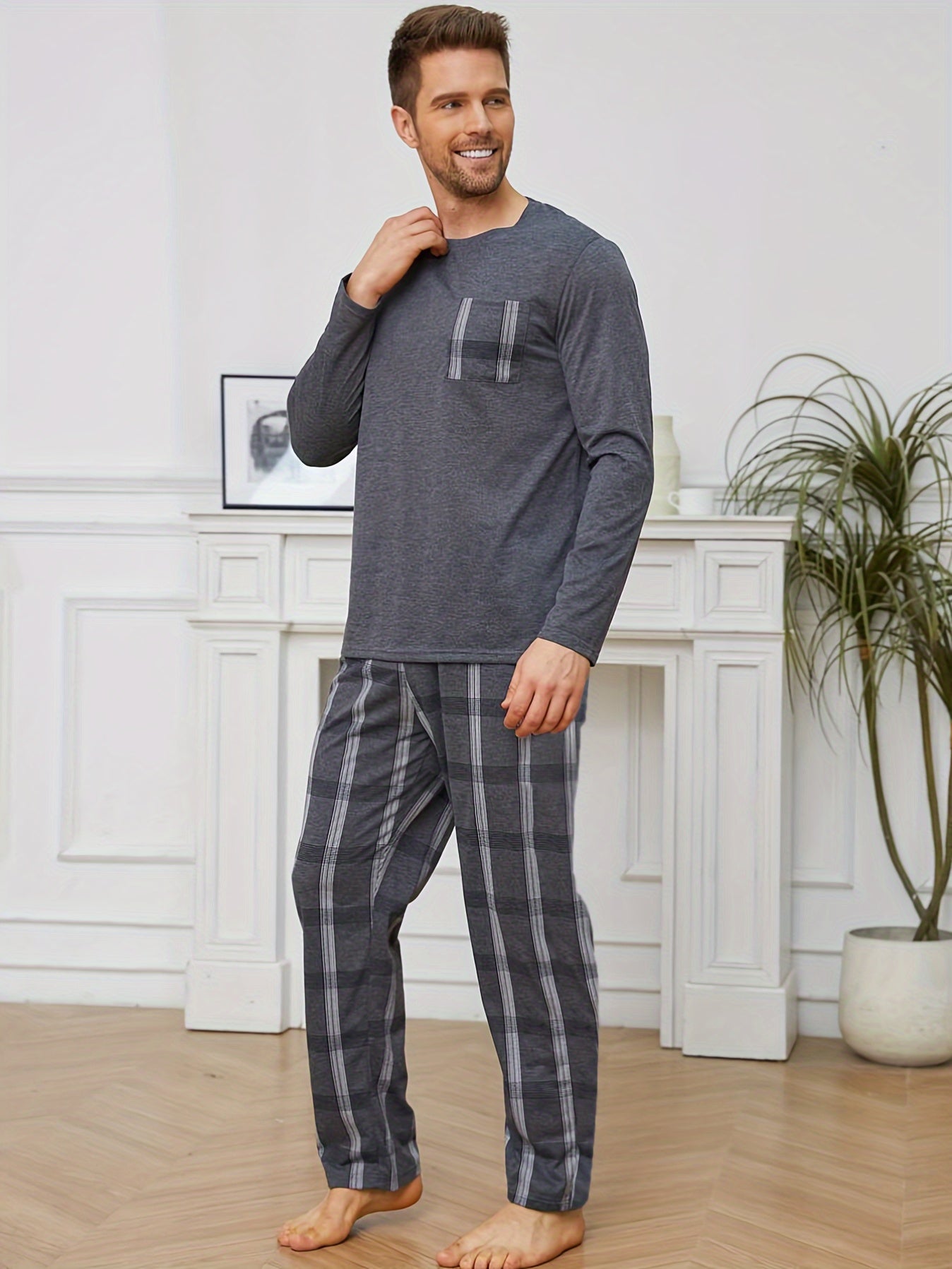 Conjunto de pijama de cuadros gris oscuro para hombre con bolsillos, manga larga, cuello redondo, poliéster