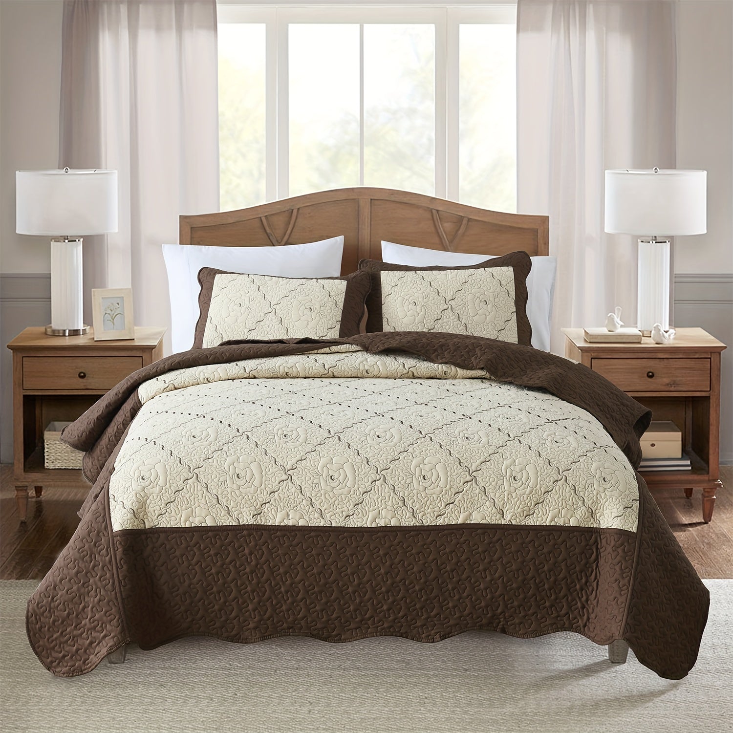 Red Quilt Cover Bedding Set with Flower Pattern Includes Bedspread and Pillowcases for Double Bed