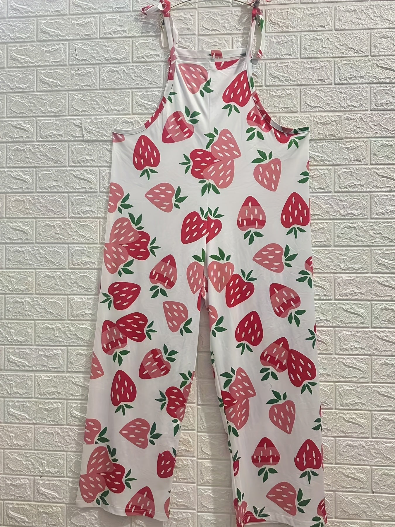 Комбинезон для женщин больших размеров с ремешками и принтом клубники, дышащий летний ромпер