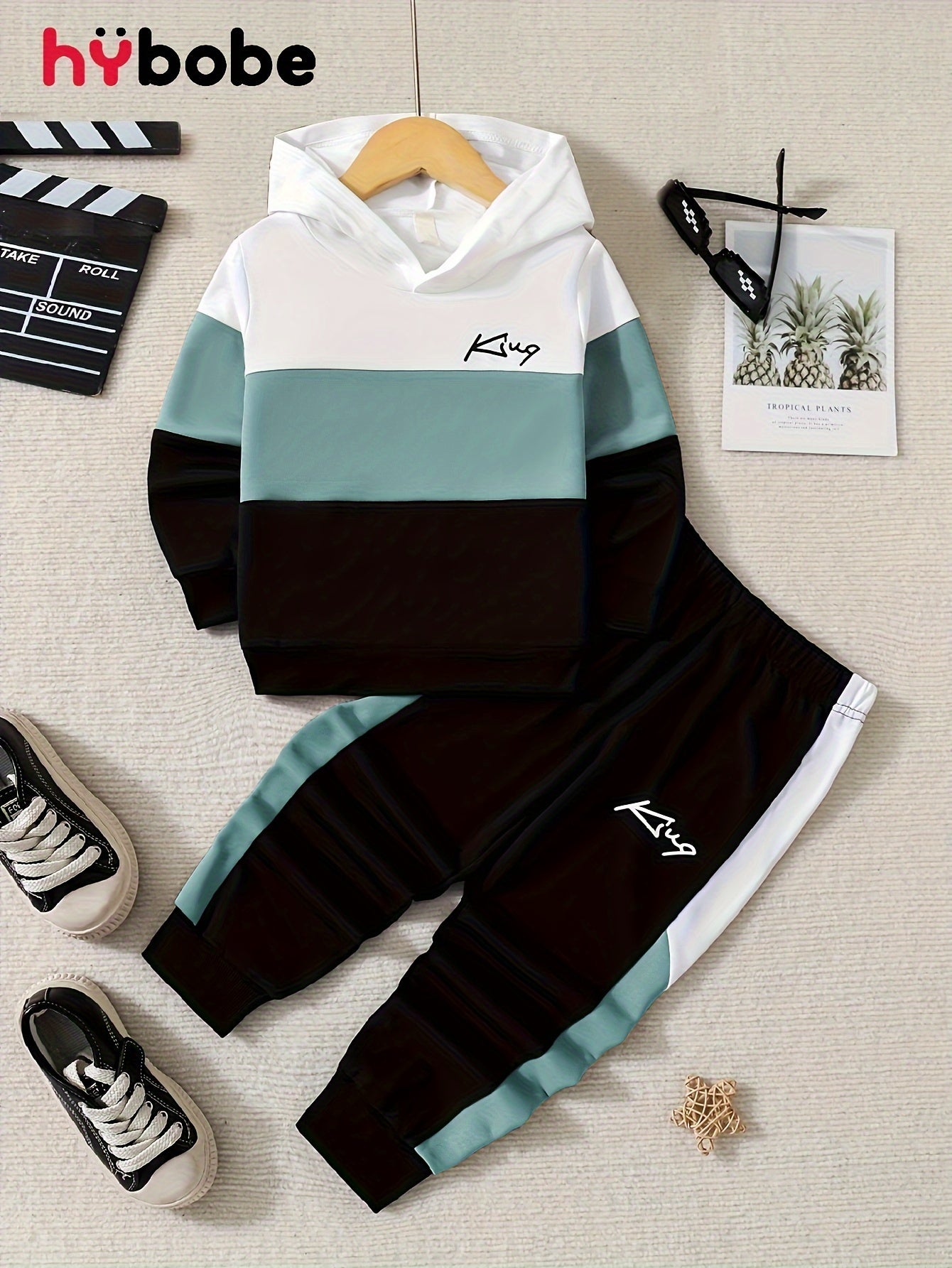 2pcs Boys Hooded Outfit Set with King Print Colorblock Stitching Fall Winter Outdoor Wear