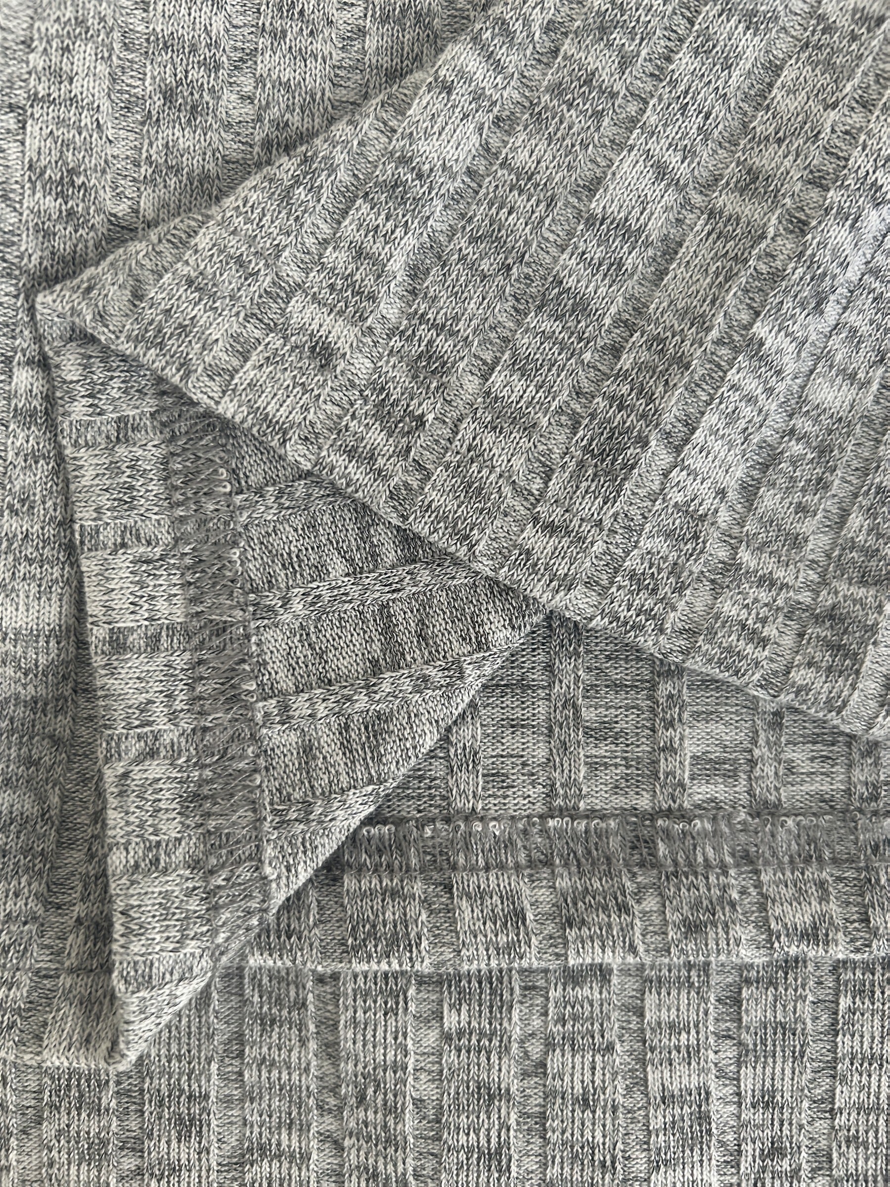 Plus Size Women’s V-Neck Long Sleeve Cardigan Solid Color Loose Fit Autumn Winter