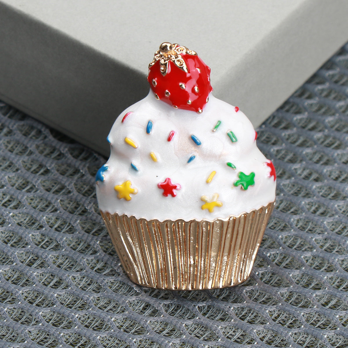 Enamel Cartoon Cupcake Brooch Pin Irregular Shape for Women Fashion Accessory