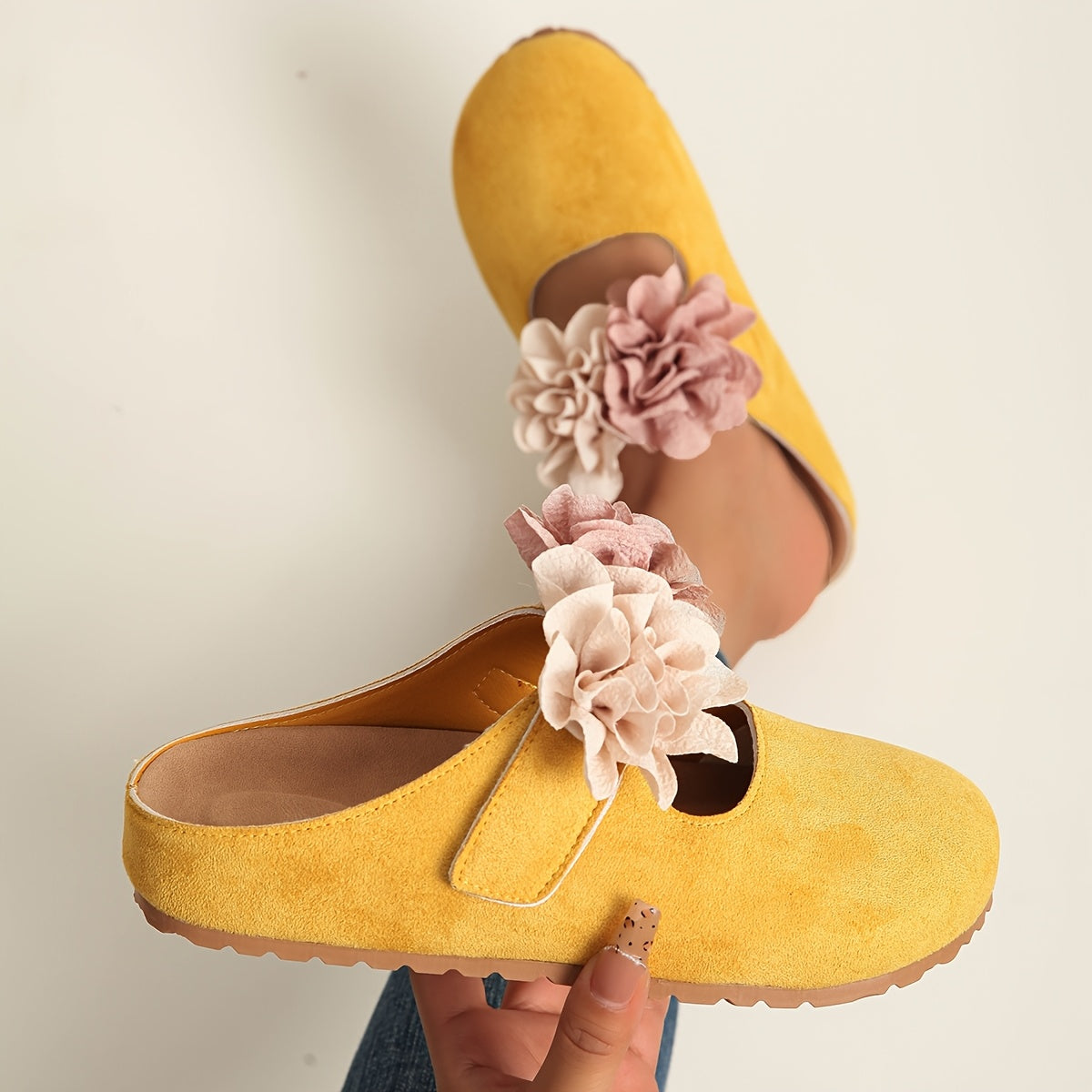 Women's Slip-On Mules with Floral Embellishments Soft Fabric Upper All-Season Casual Shoes