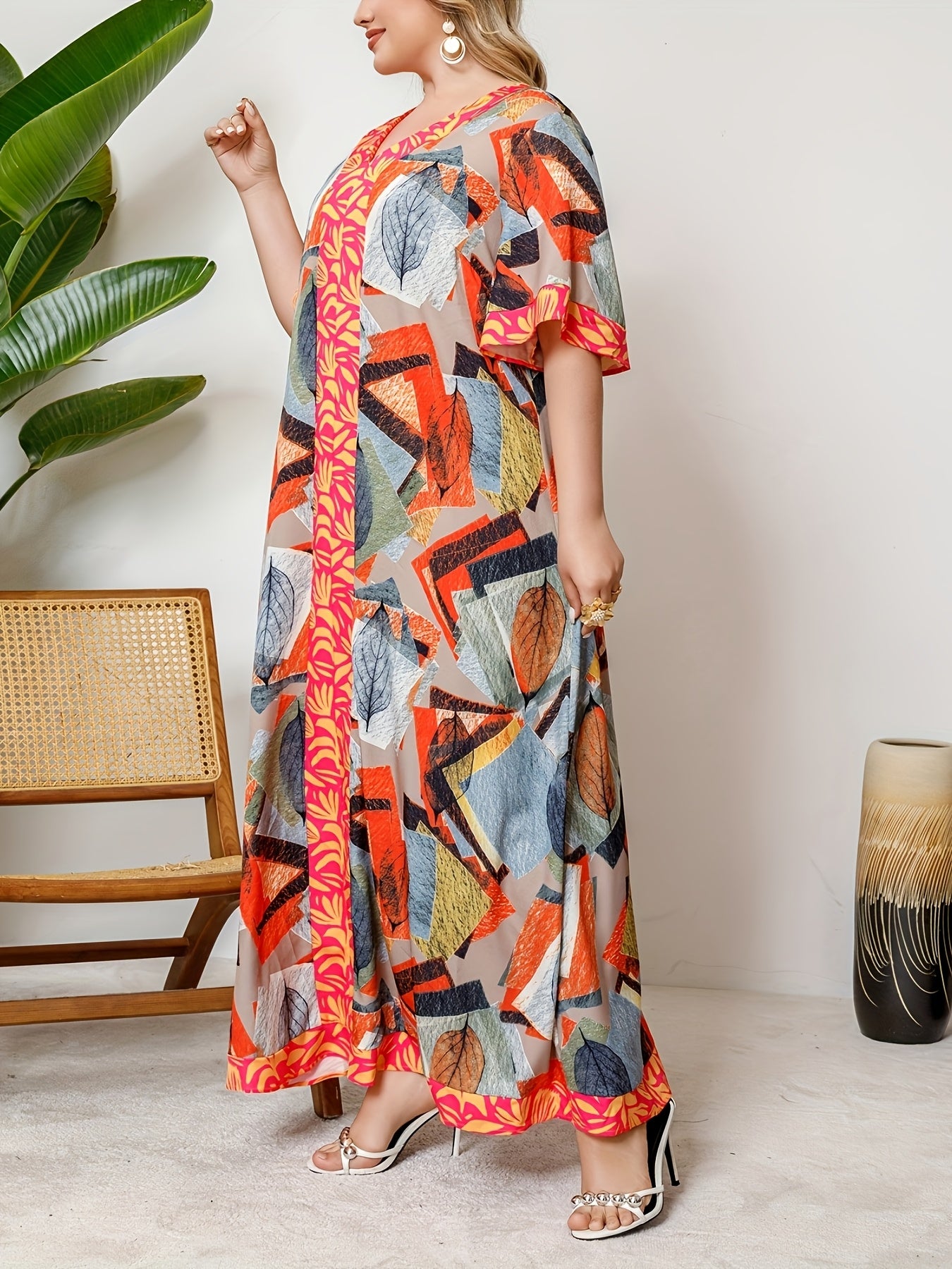 Plus Size Women's V-Neck Dress with Contrast Stitching and Middle East Style