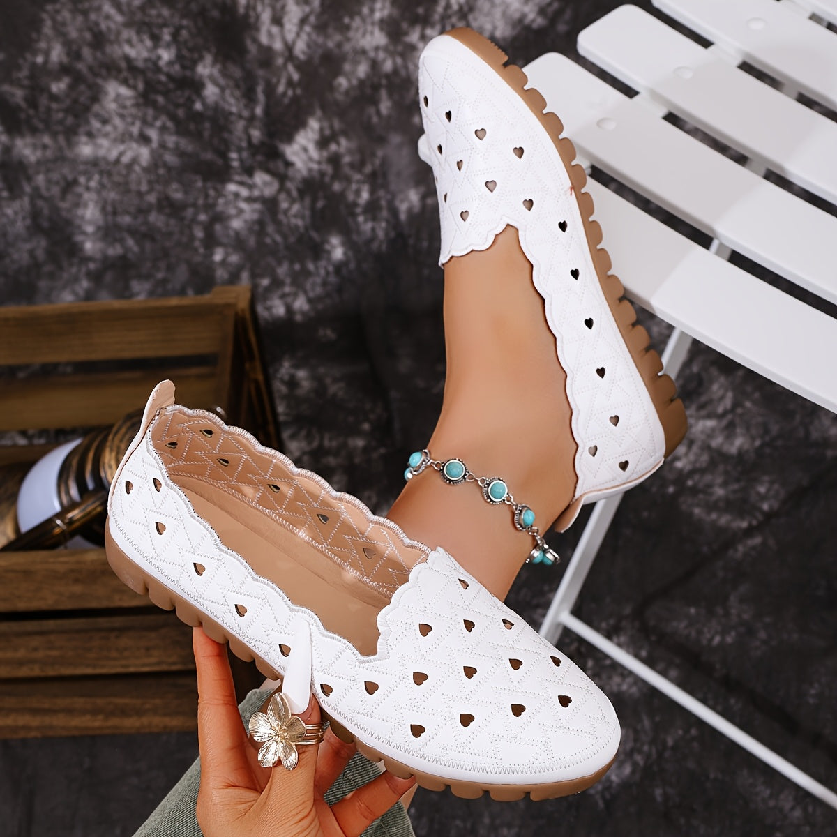 Women’s Vintage-Inspired Cut-Out Ballet Flats Slip-On Comfortable Shoes White Beige
