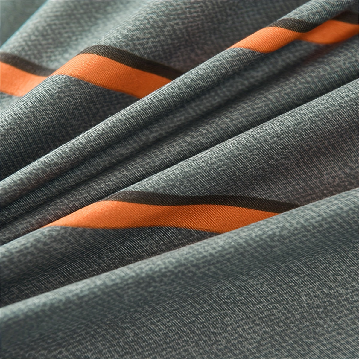 Polyester Duvet Cover Set with Striped Print Bedding Includes Soft Pillowcases for Bedroom or Guest Room