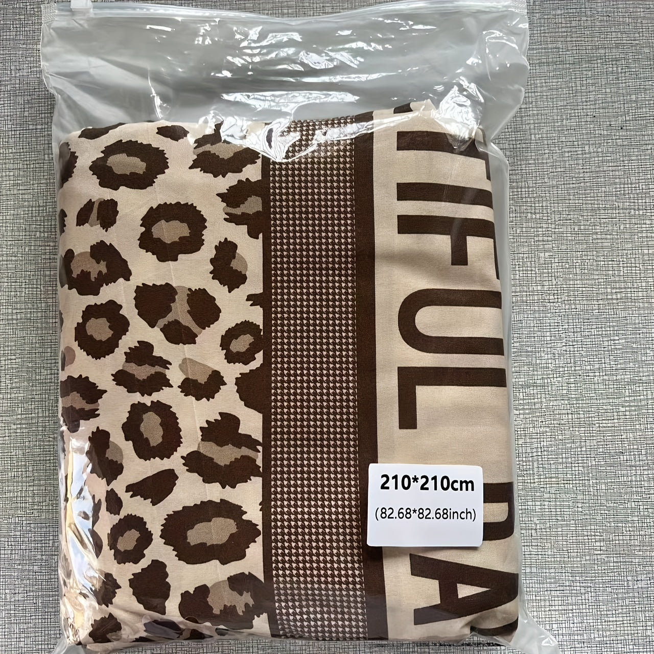 Leopard Print Duvet Cover Set with 2 Pillowcases for Bedroom and Guest Room
