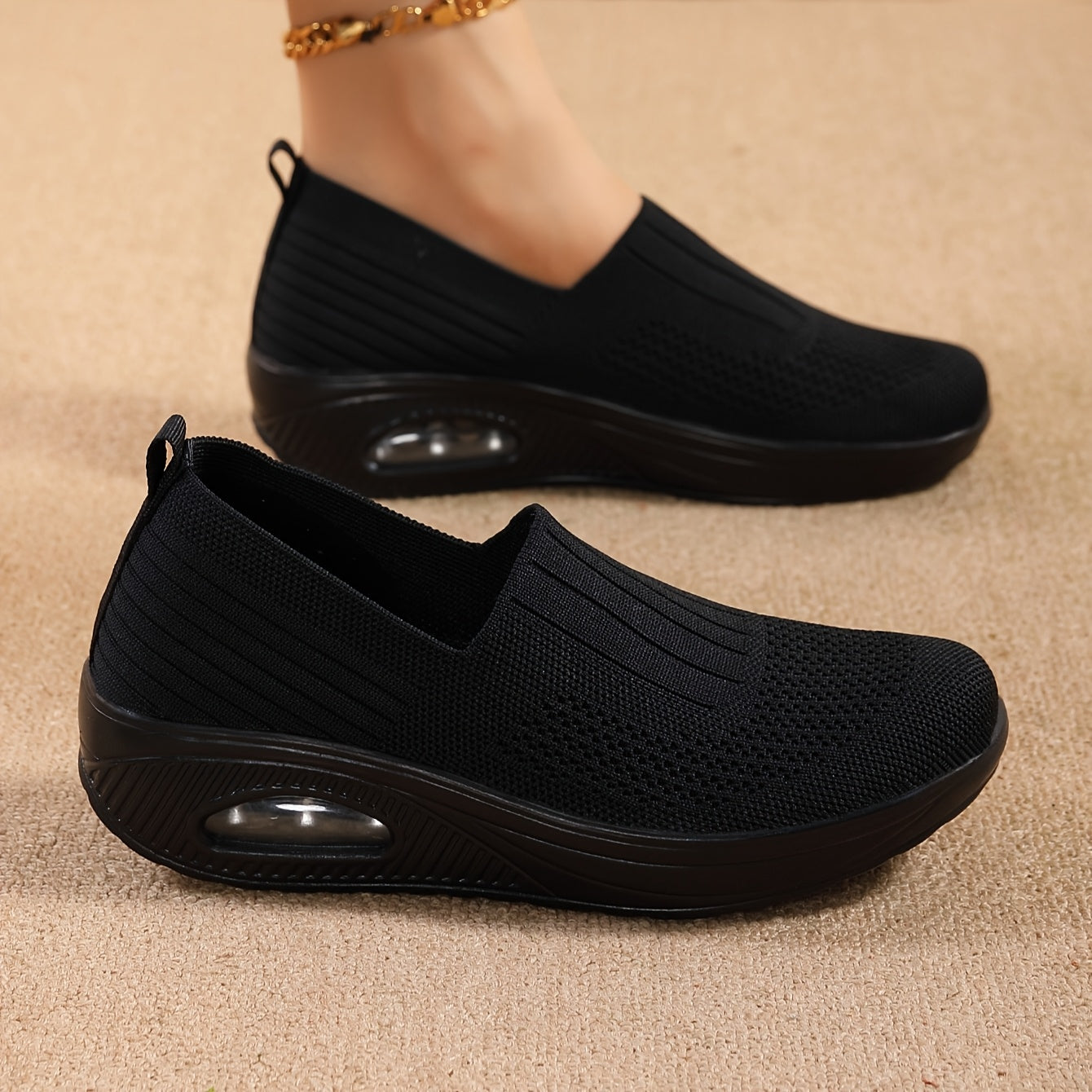 Women's Slip-On Sneakers Breathable Fabric Cushioned Black All-Season
