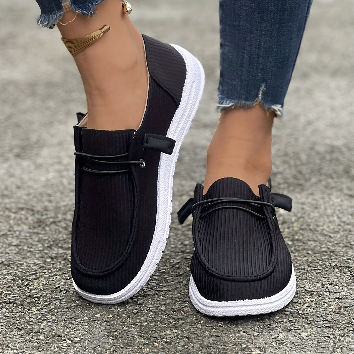 Women's Canvas Sneakers Slip-On Loafers with Soft Interior Durable Sole