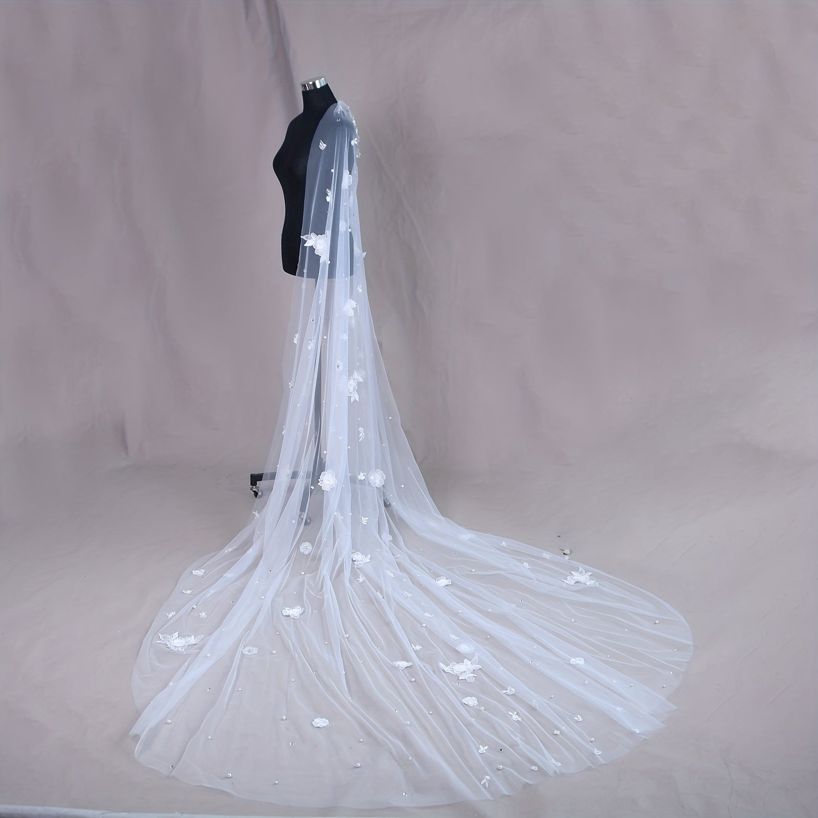 Vintage Bridal Veil with 3D Lace Flowers Nylon Hand Wash Wedding Accessory