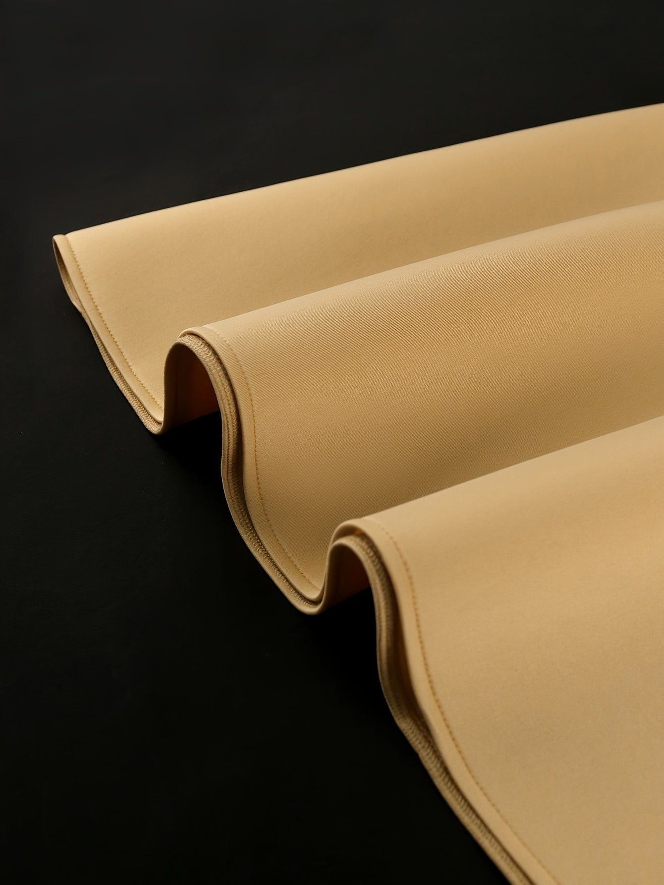 Plus Size Women's Khaki Off-Shoulder Sleeveless Party Dress with 3D Rose Applique