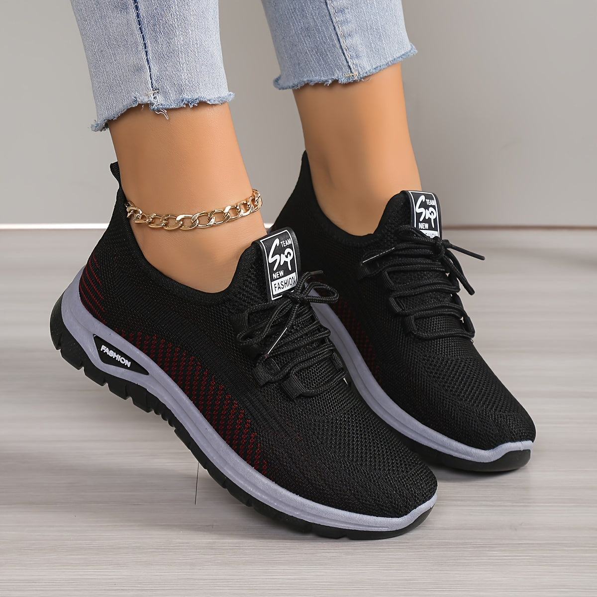 Ayollar uchun nafas oladigan knit platform sport poyafzallari, kundalik, bog‘lash va yugurish uchun oyoq kiyimlari