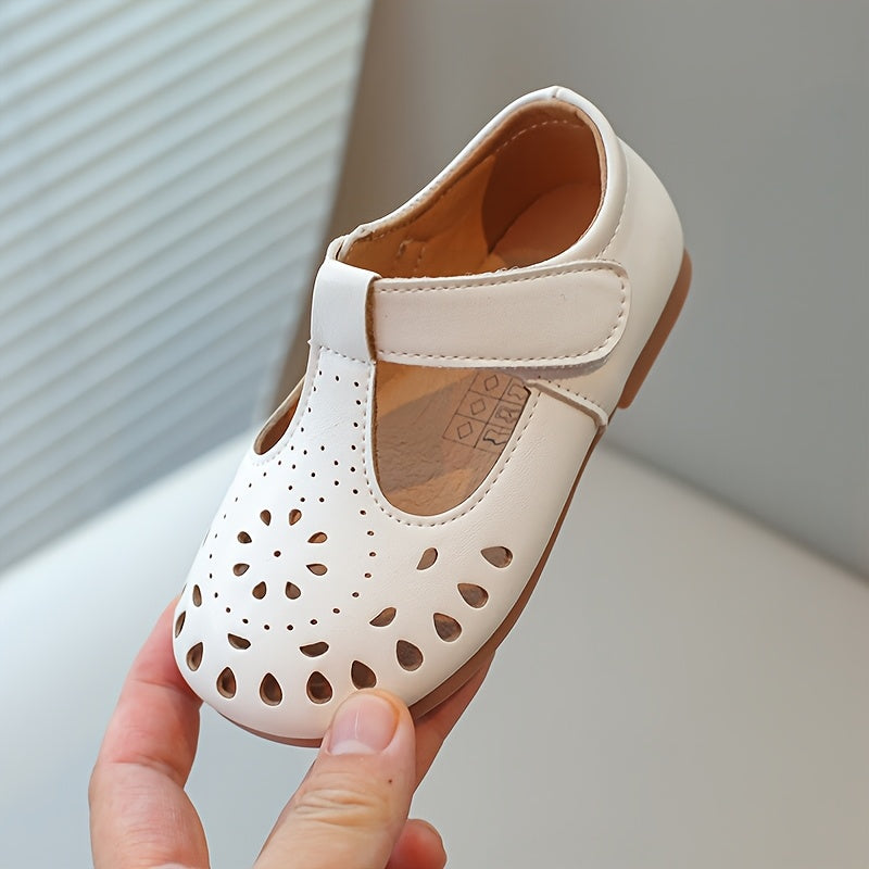 Oq Mary Jane qizlar poyabzallari, partiyalar va norasmiy kiyimlar uchun qopqoq va lenta bilan.