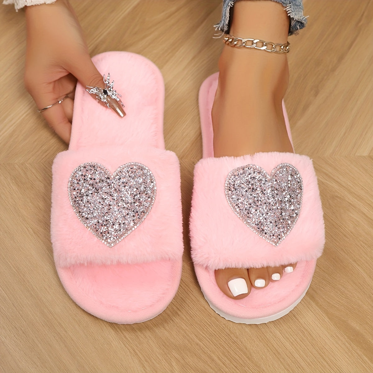 Women's Plush Slippers Soft Fabric Indoor House Shoes with Glitter Heart Black White Gray Pink