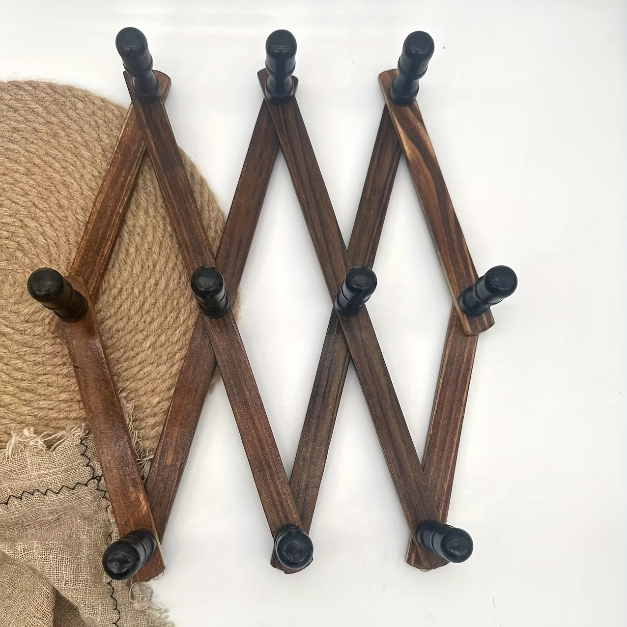 Gancho de pared retráctil de madera para bolsas, toallas, ropa y sombreros