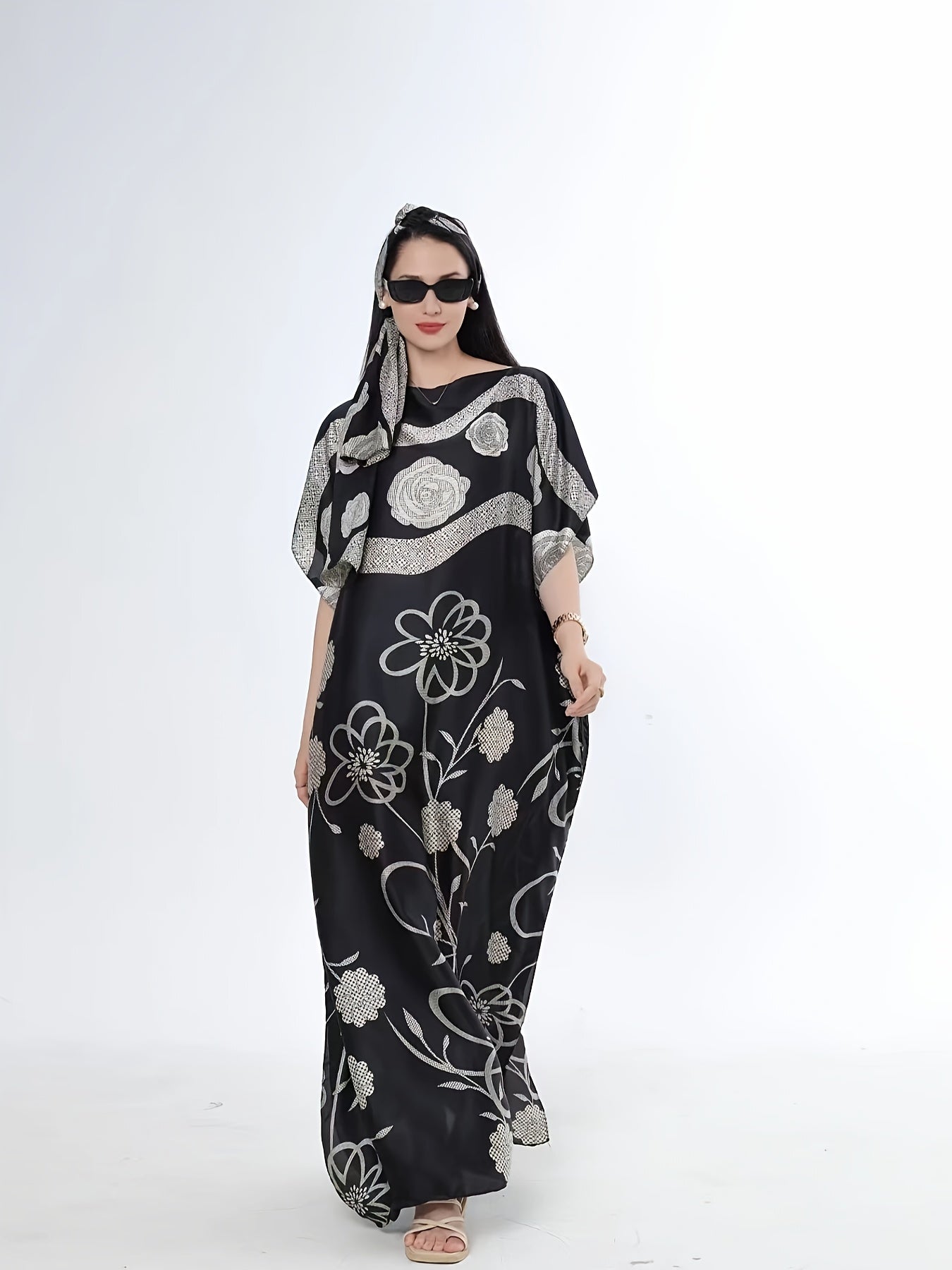 Vestido largo geométrico floral en negro y blanco para mujer, ajuste suelto, manga corta, para la playa