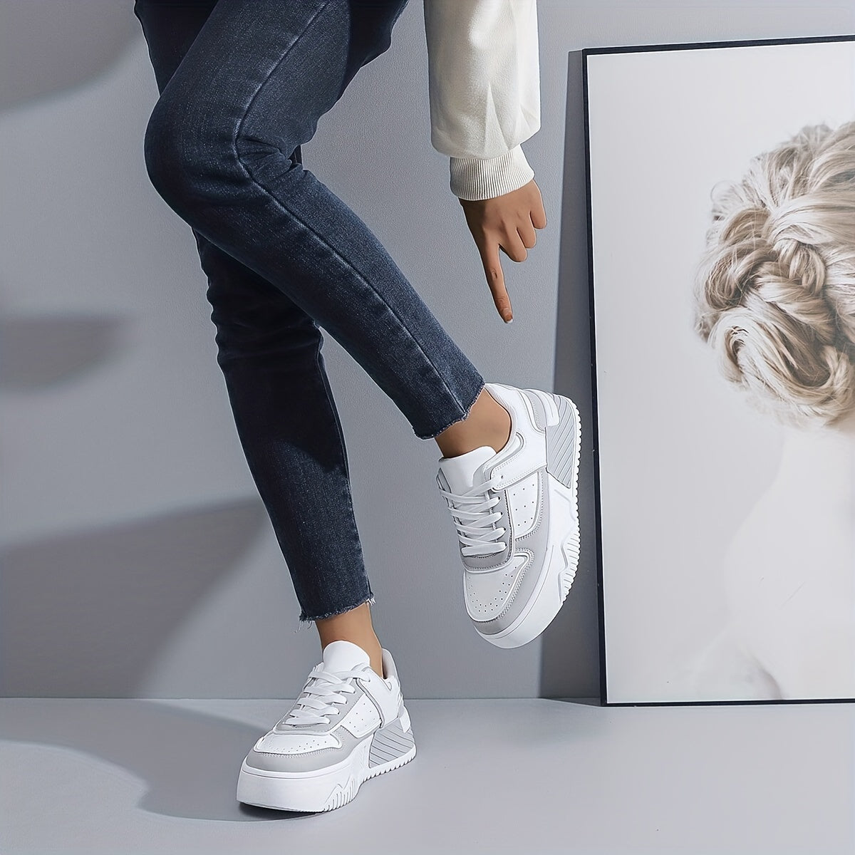 Women’s Fashion Sneakers Women’s Casual Lace-Up Sports Shoes with Wedge Heel