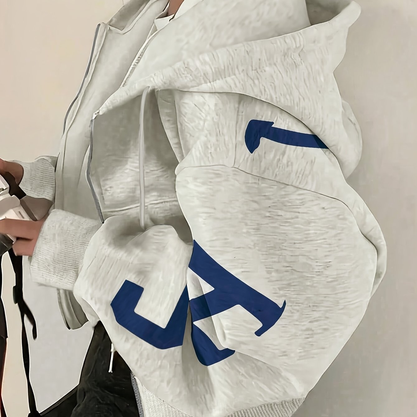 Women's Oversized Graphic Hoodie Lightweight Jacket with Half-Zip and Pockets