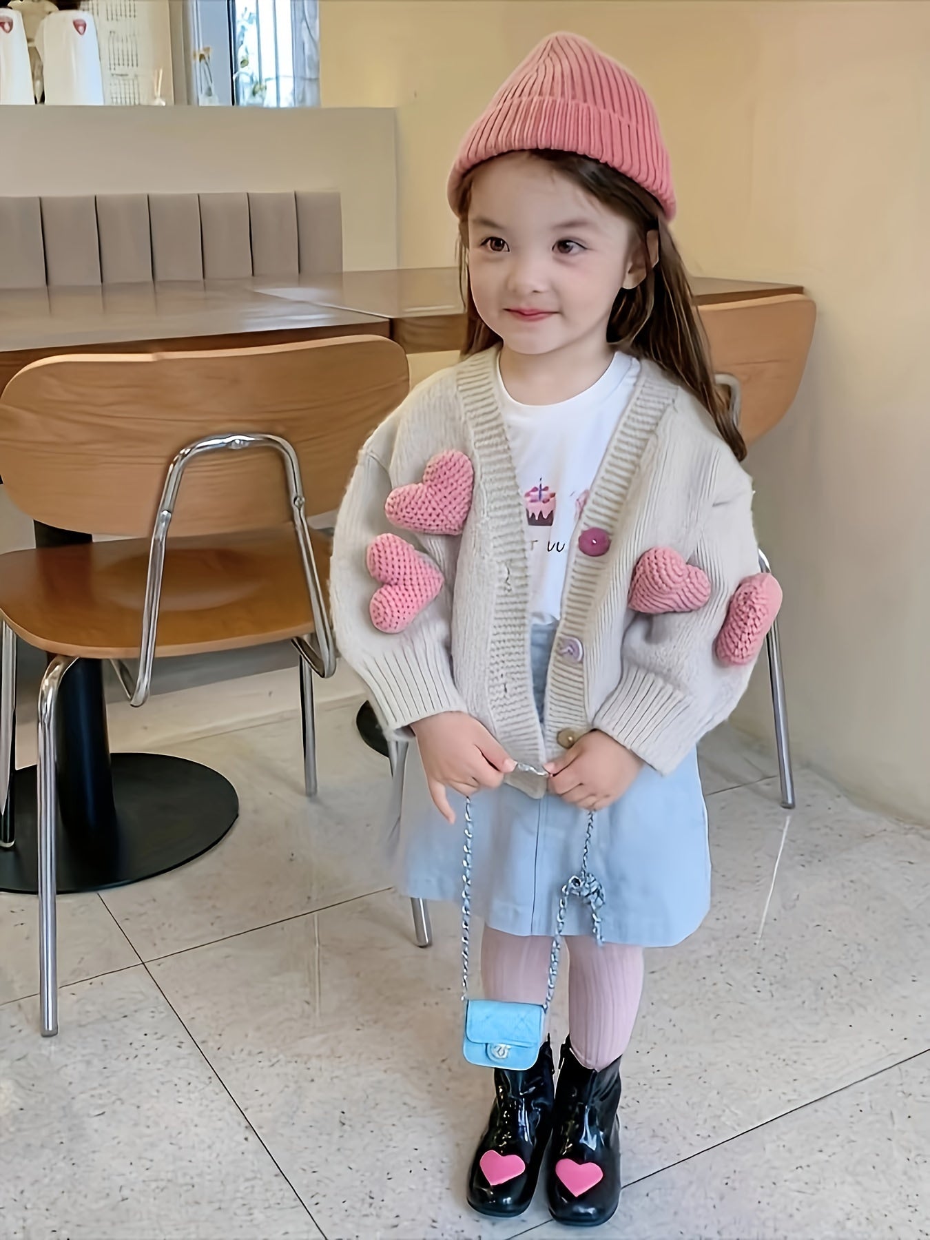 Girls' V-Neck Sweater with Heart Pattern for Spring and Fall Cozy Knit Cardigan