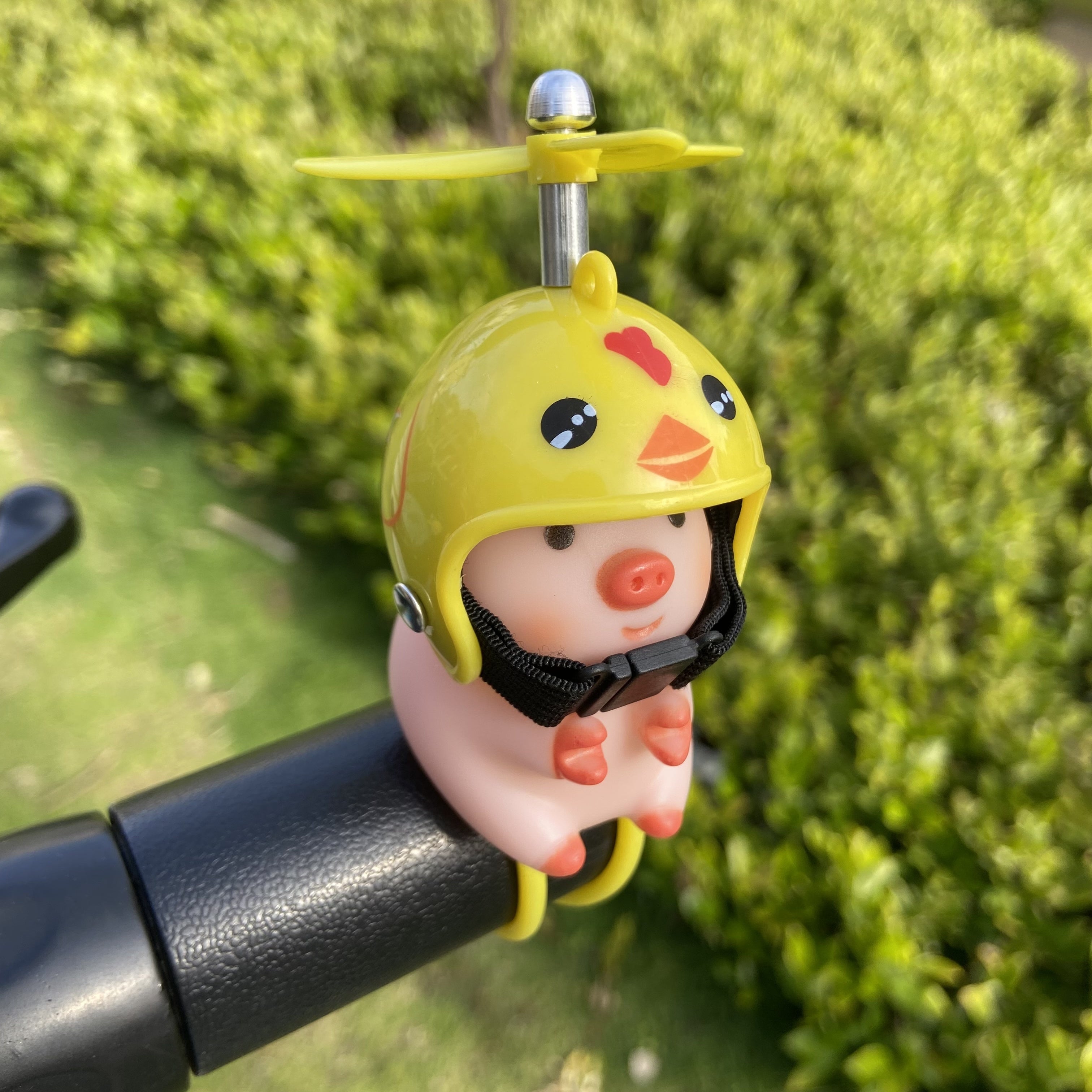 Pig Helmet Handlebar Accessory for Scooters, Cute Motorcycle Decor
