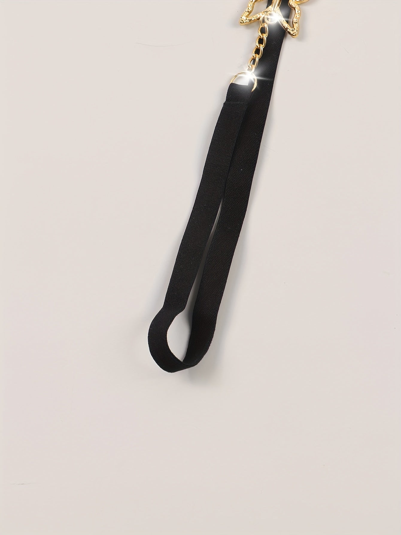 Koʻk rangli jins uslubidagi ichki kiyimlar, sharf bilan va oltin zanjir detallari bilan, naylon elastan, qoʻlda yuvish