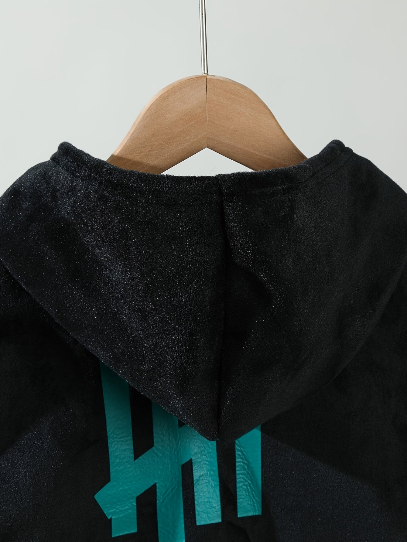 Boys Velvet Hooded Two-Piece Suit Fall Winter Zipper Alphabet Pattern