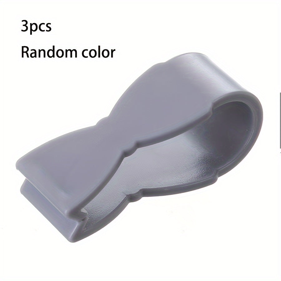 Set of Quilt Clips with Anti-Shedding and Anti-Slip Features for Securing Duvet Covers and Quilts 1 or 3 Pieces