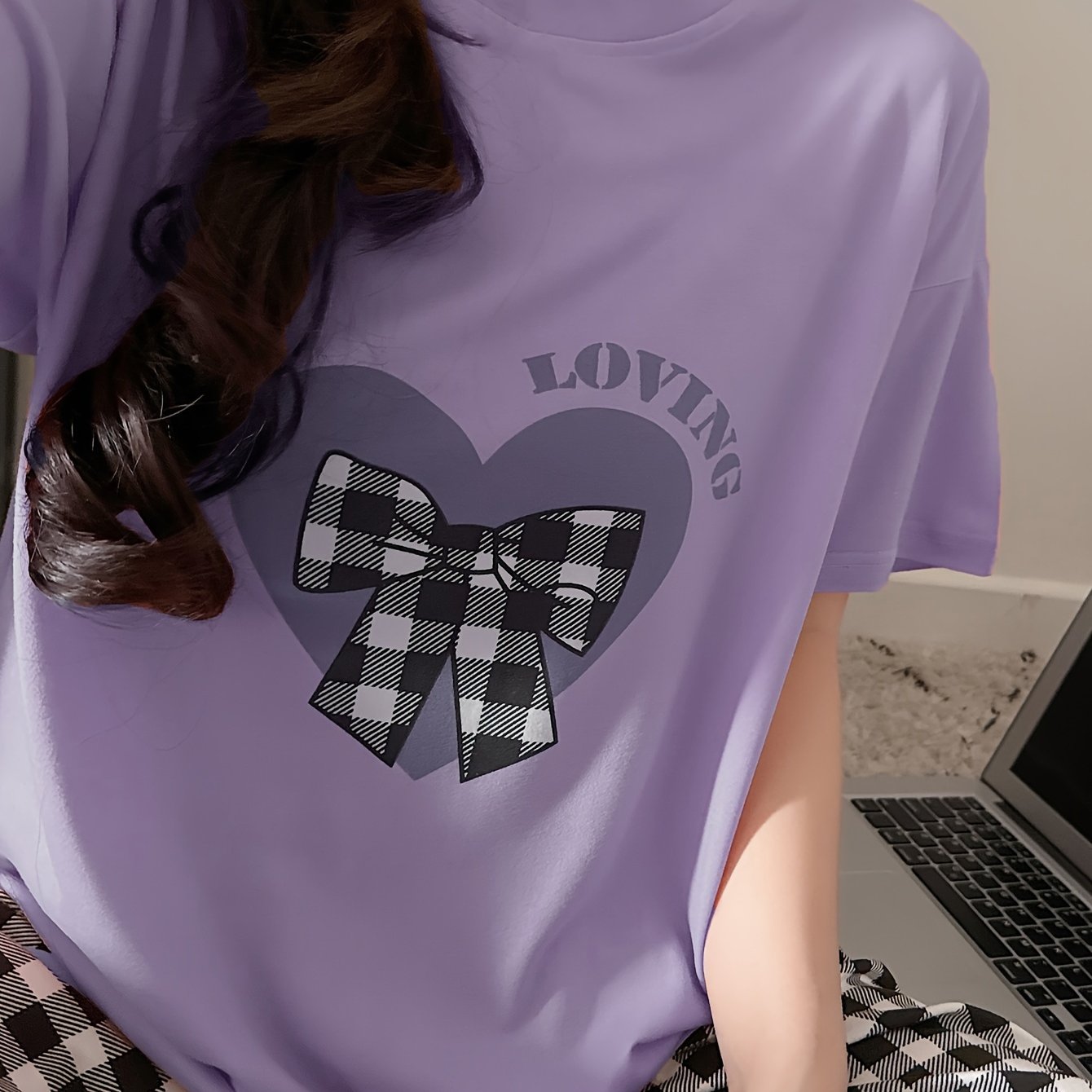 Женский комплект пижамы с топом и шортами в клетку, свободного кроя и комфортный