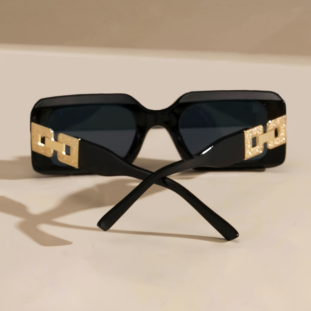 Square Frame Glasses with Chain Detail for Parties and Outdoor Activities