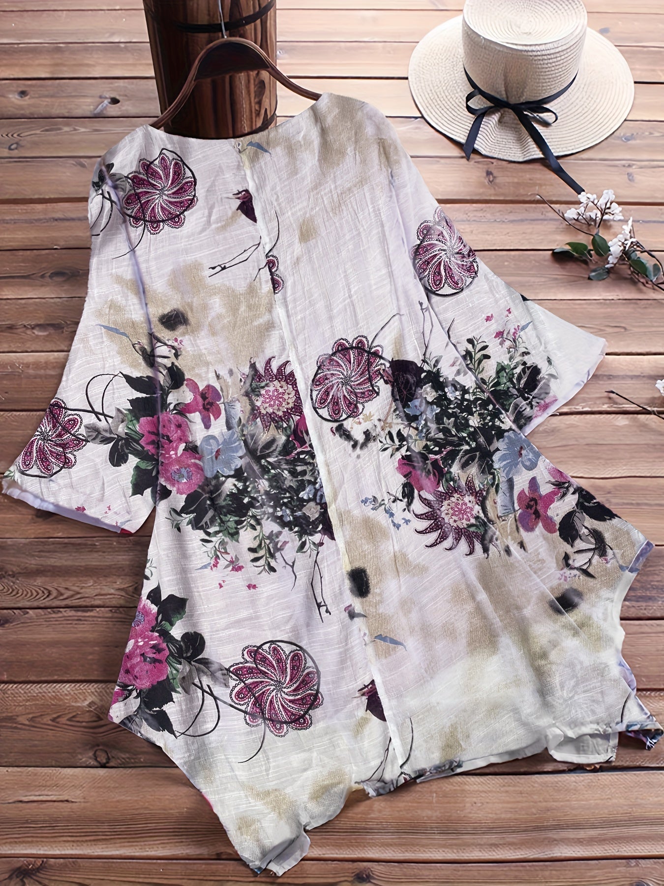 Women's Plus Size Casual Floral V-Neck Top with Short Sleeves and Asymmetrical Hem