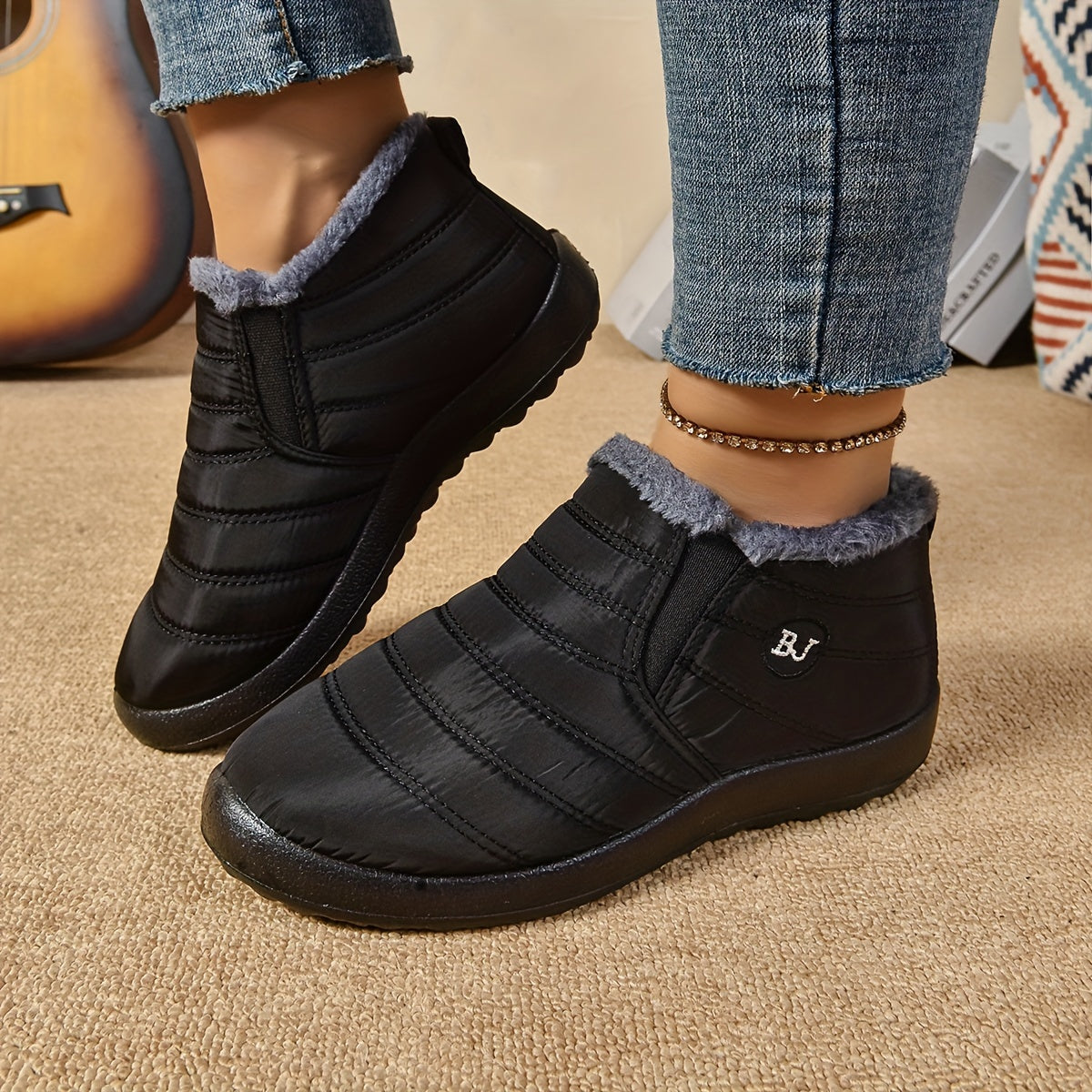 Unisex Fleece-Lined Winter Snow Boots Anti-Slip Ankle Shoes with Thick Sole