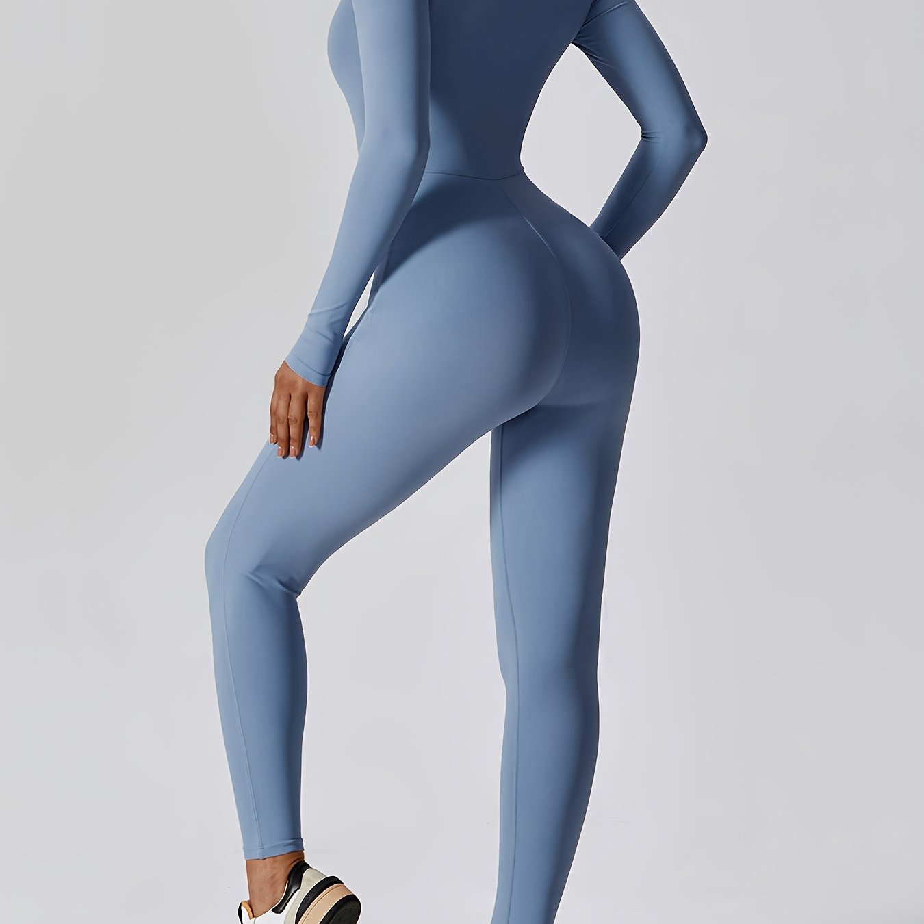 Women's Long-Sleeved Solid Color Yoga Jumpsuit with Zipper and High Stretch Nylon Fabric