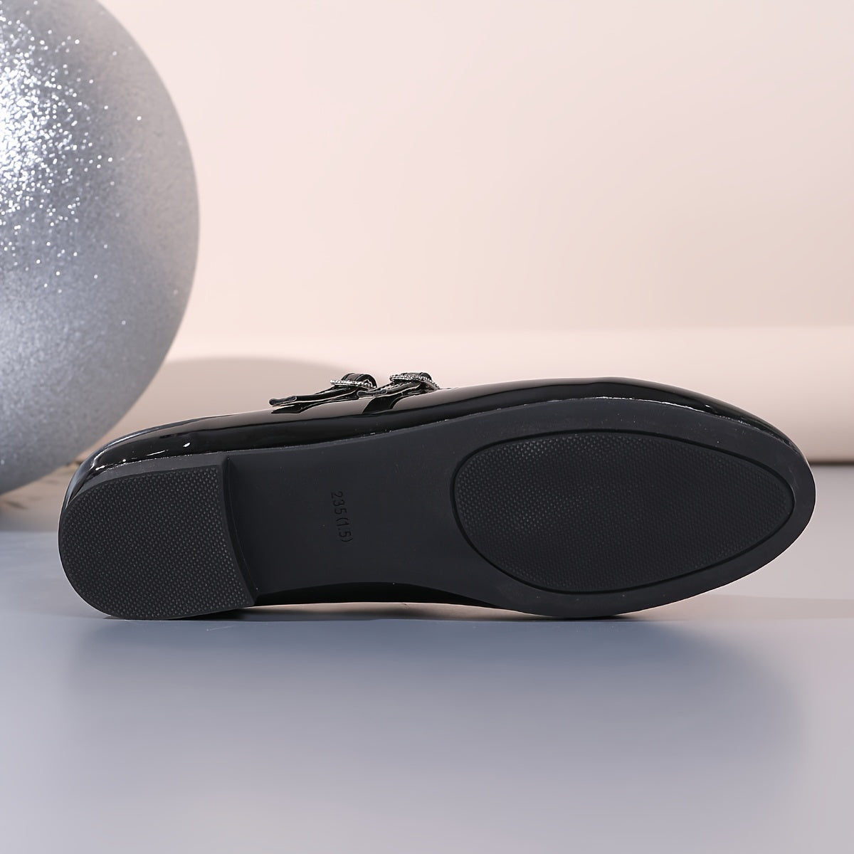 Women's Flat Shoes Casual Round Toe Buckle Strap Lightweight Comfortable