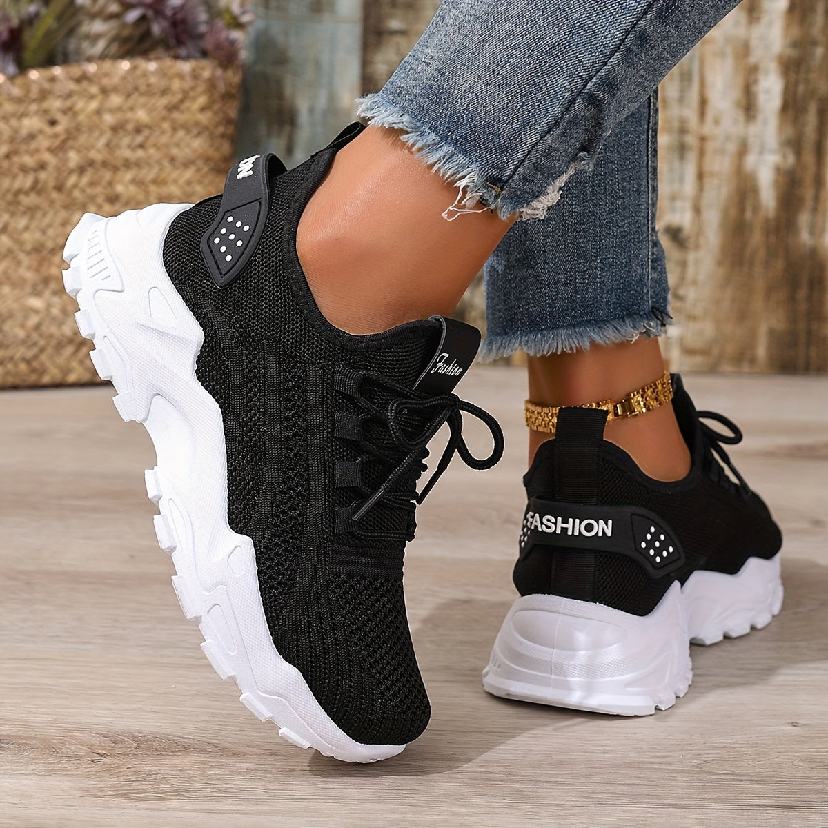 Women's White Mesh Breathable Running Shoes, Lightweight Casual Sneakers
