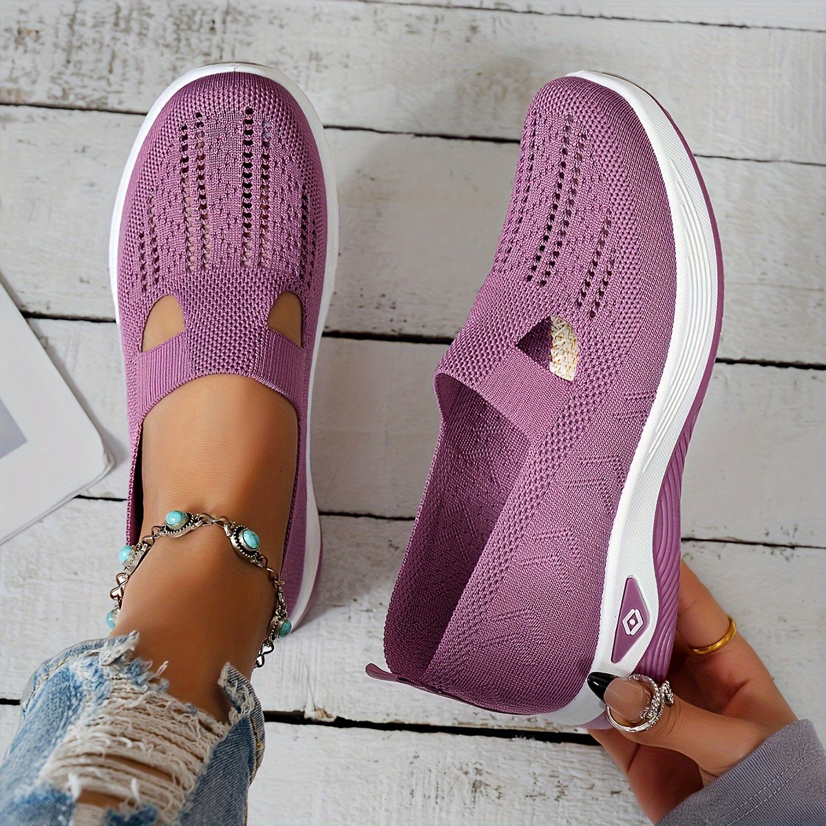 Women's Mesh Slip-On Sneakers Lightweight Breathable Walking Shoes