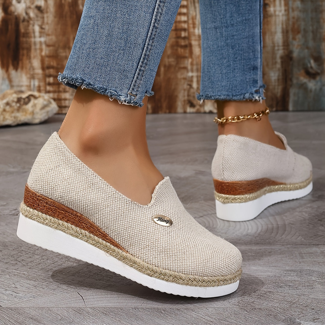 Plus Size Women's Slip-On Loafers With Cushioned Sole and Breathable Fabric