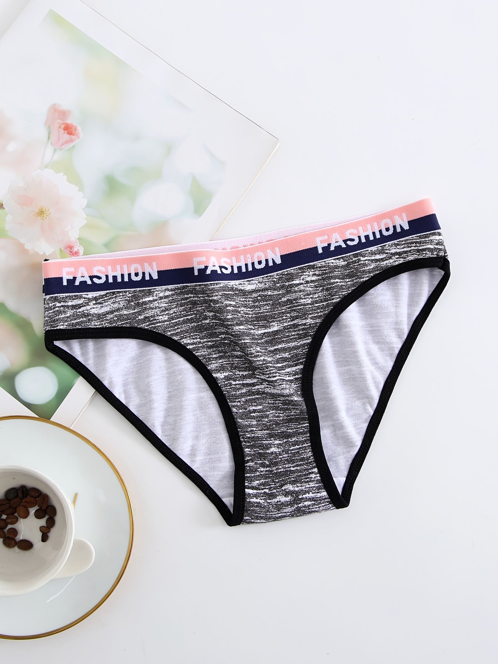 Women's Bikini Panties Low-Rise Breathable Gradient Colors 95% Blend Material