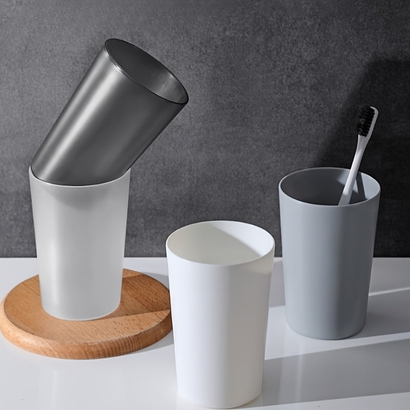 Juego de 4 vasos de plástico transparente para enjuague bucal con acabado mate y soporte para cepillo de dientes