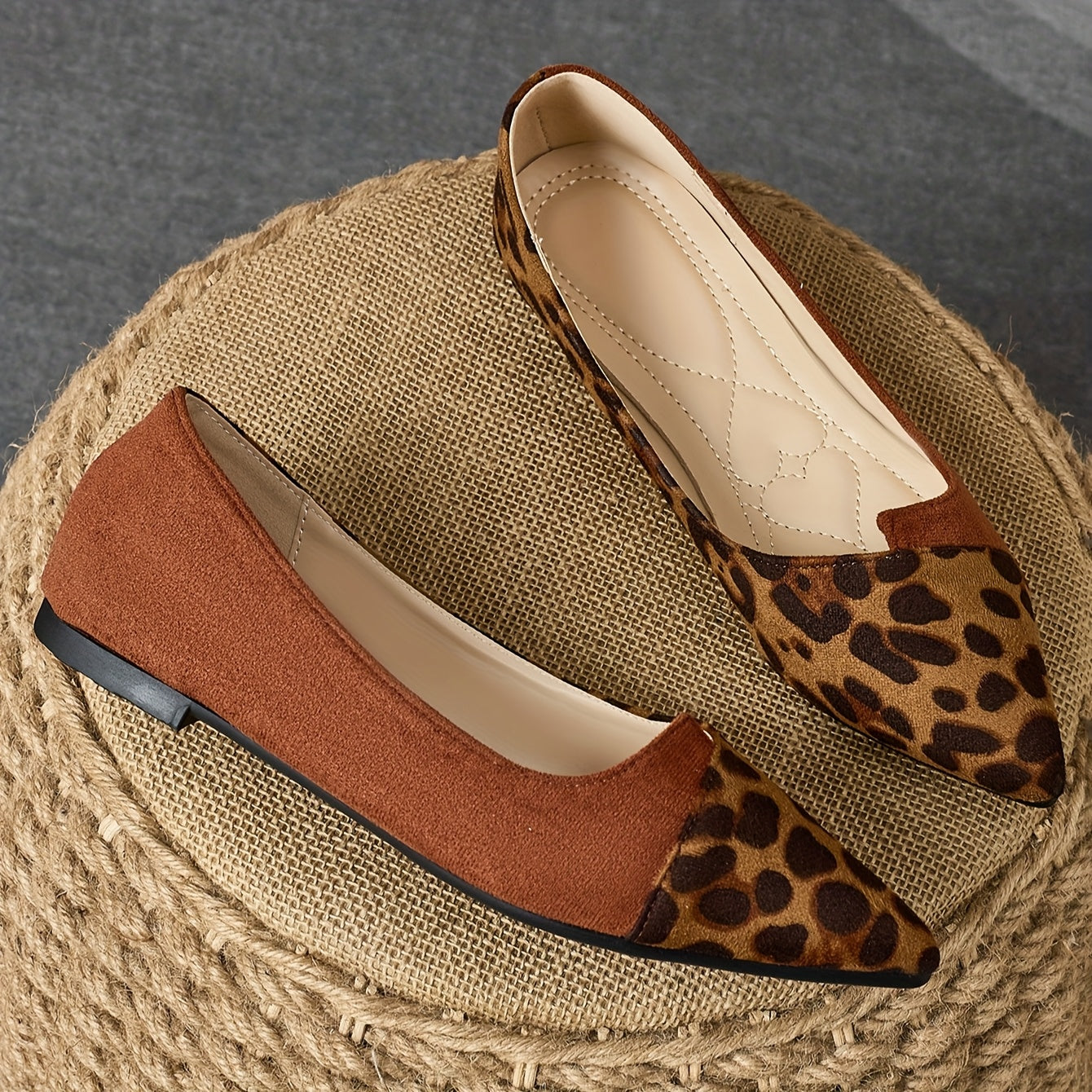 Women's Flat Shoes With Leopard Print Pointed Toe Rubber Sole Casual Office
