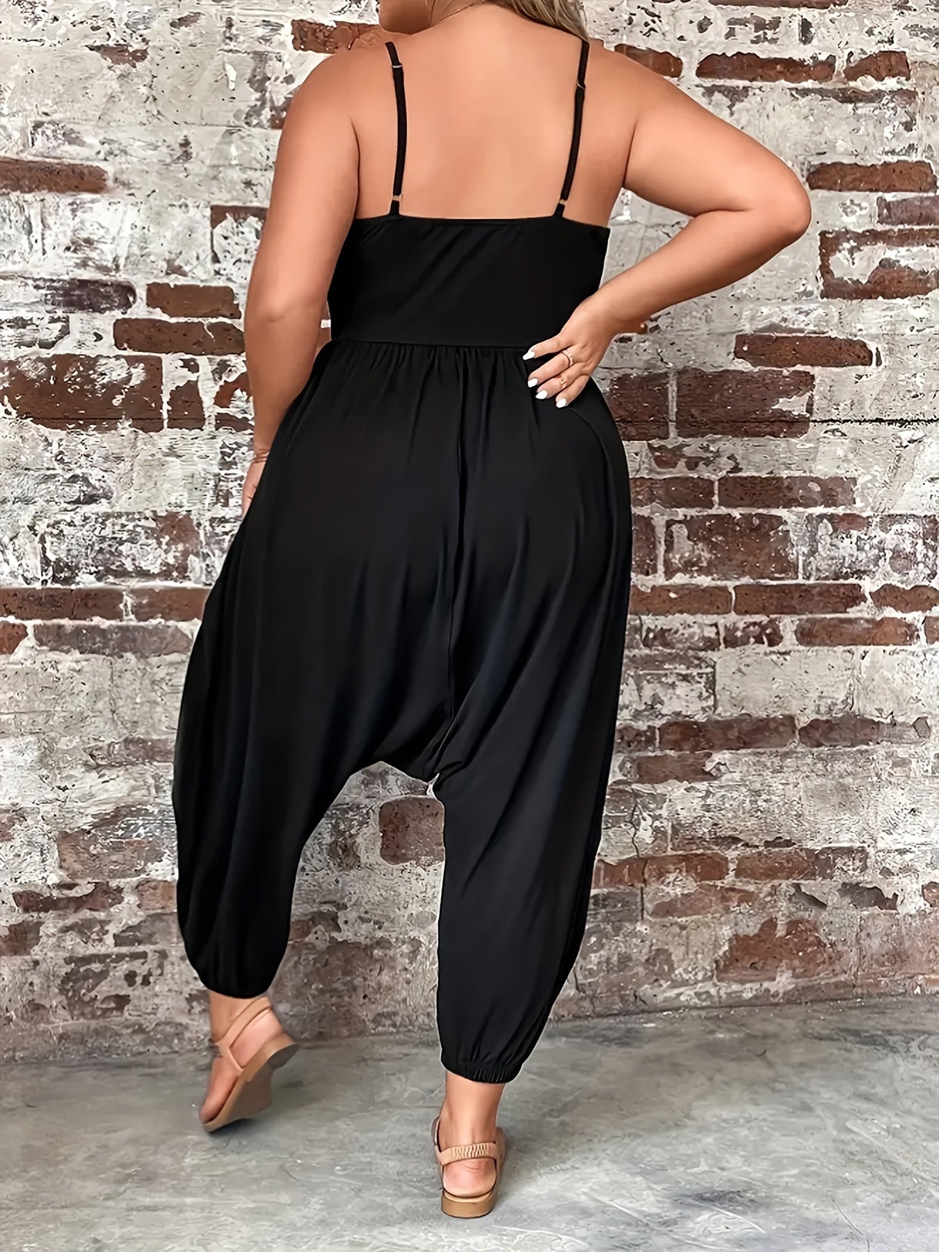 Plus Size Women's Sleeveless Jumpsuit V-Neck Wide Leg Solid Casual Summer