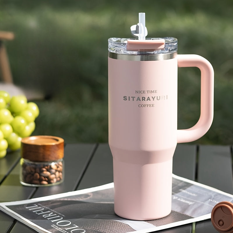 900ml Izolyatsiyalangan zanglamaydigan po'latdan yasalgan tumbler, quvurlik bilan, choyshab bilan, tashqi sayohat, sport uchun qayta ishlatiladigan va suv o'tkazmaydigan