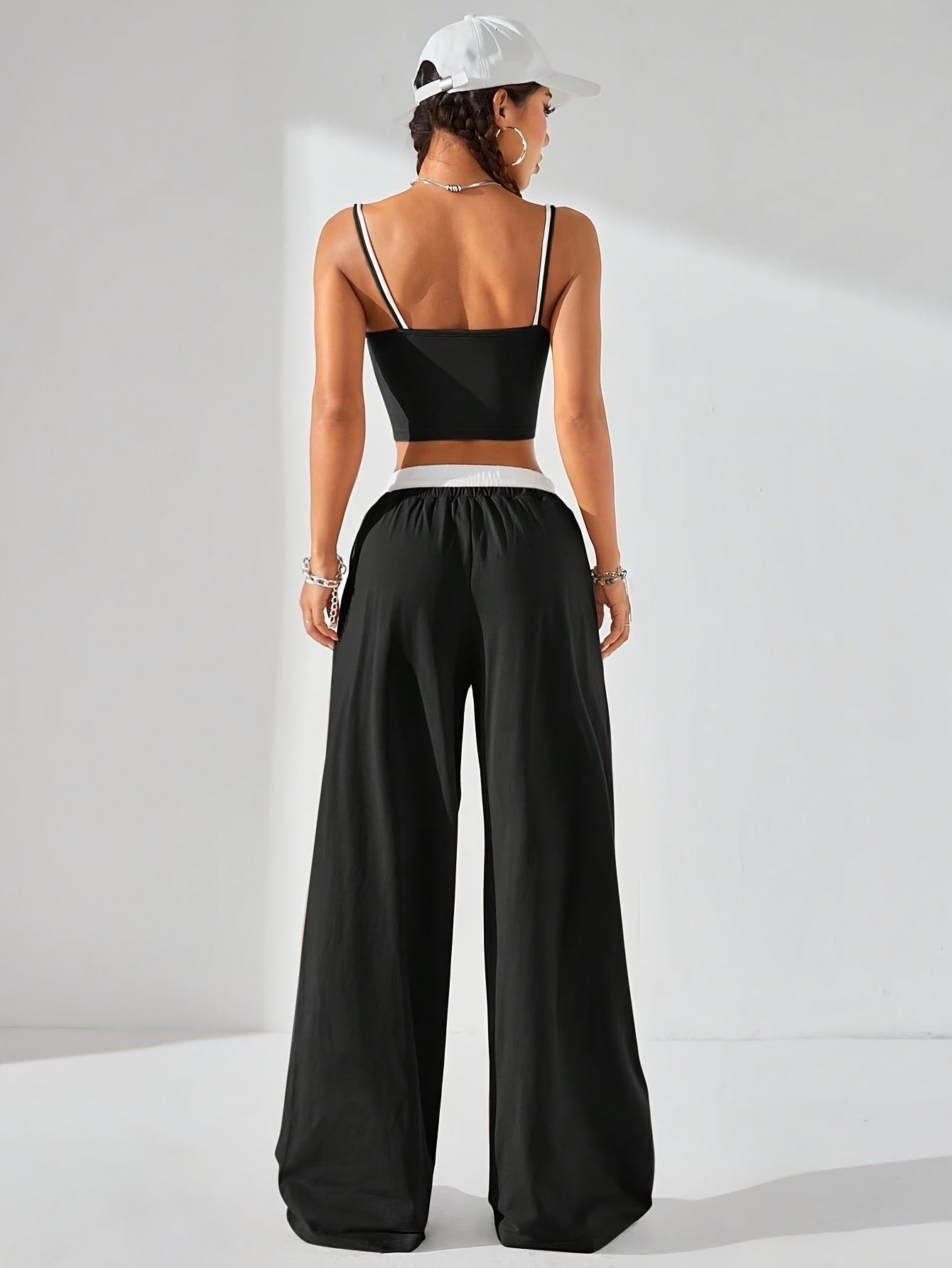 Conjunto de ropa deportiva de verano para mujer, top de tirantes de punto en bloques de color y joggers con cordón