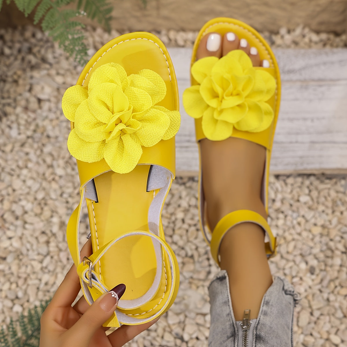 Women's Floral Sandals with Red Flowers Open-Toe Rubber Sole