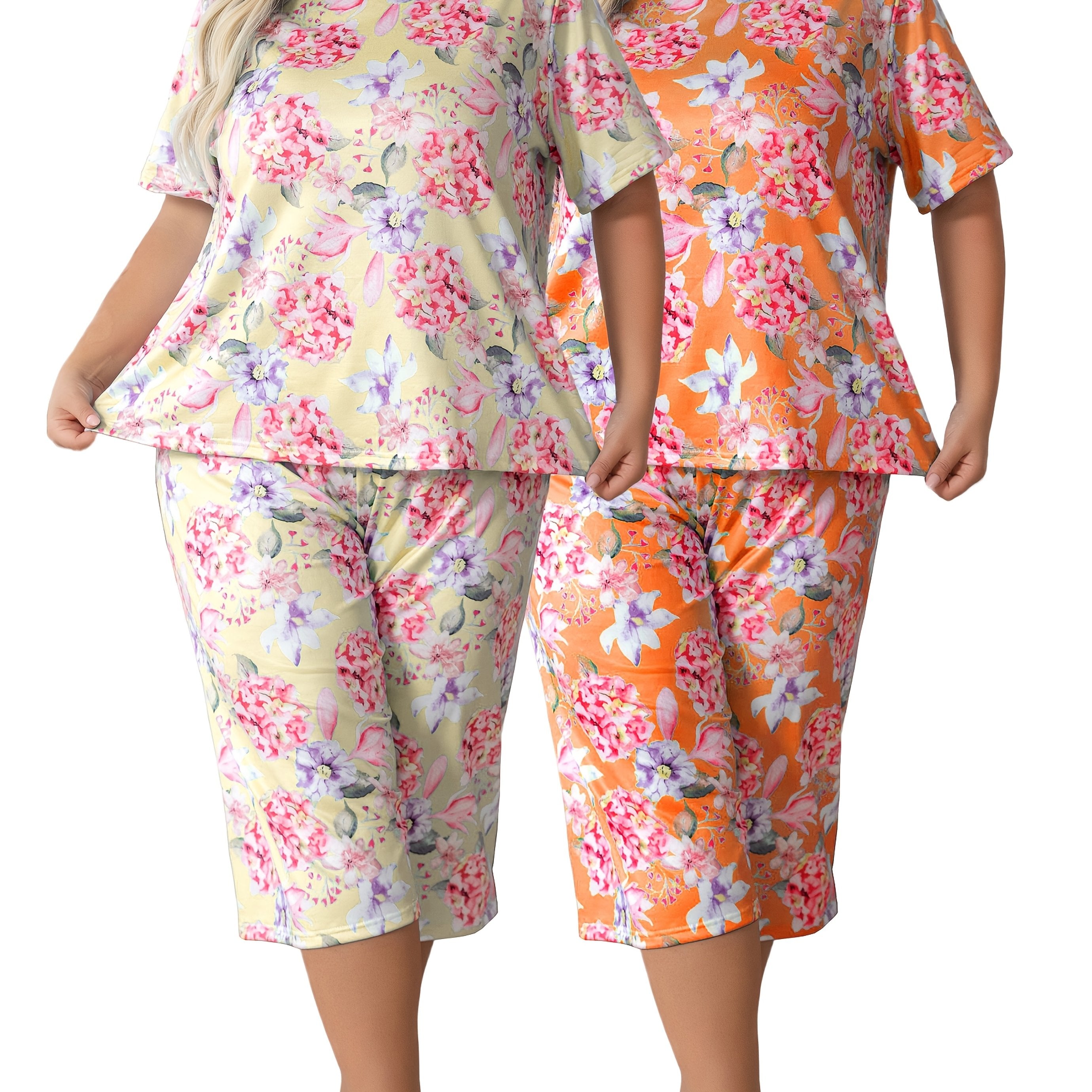 Plus-Size Floral Print Short-Sleeve and Three-Quarter Loungewear Set Comfortable