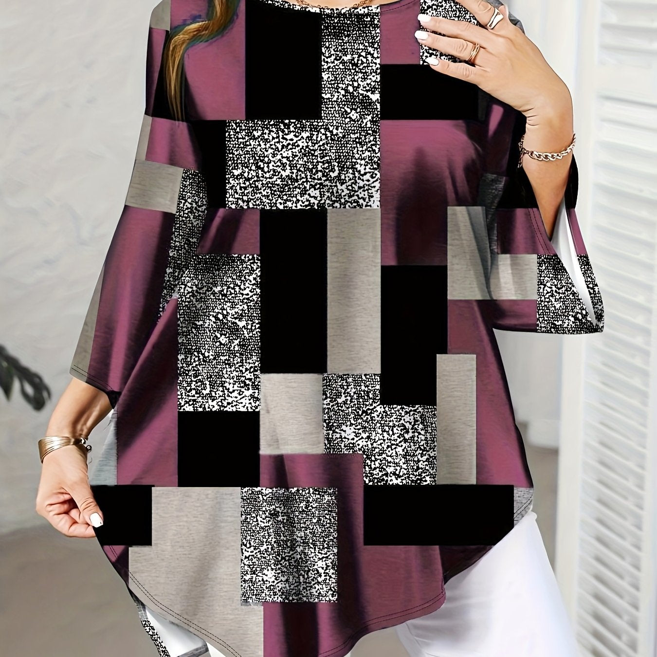 Plus Size Women's Geometric Print Asymmetrical Top Crew Neck Green Black